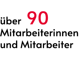 ber 90 Mitarbeiterinnen und Mitarbeiter 